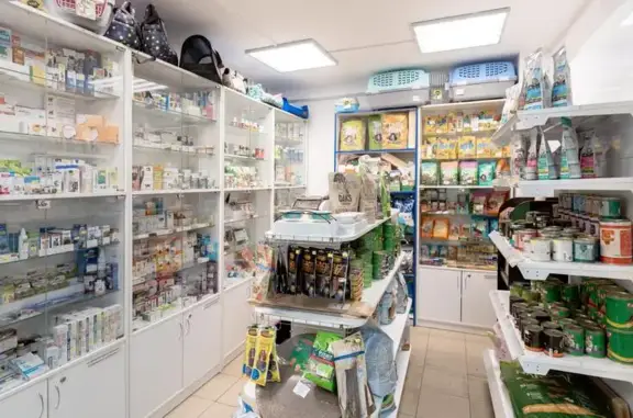 Ветеринарная аптека Фармавет на бульваре Новаторов, 102